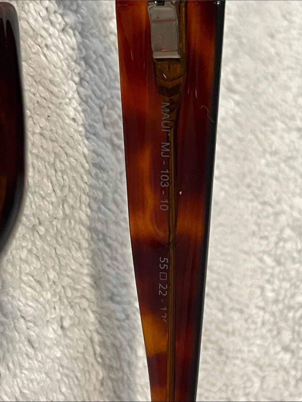 MAUI JIM STINGRAY Square Sunglasses in Tortoiseshell Brown